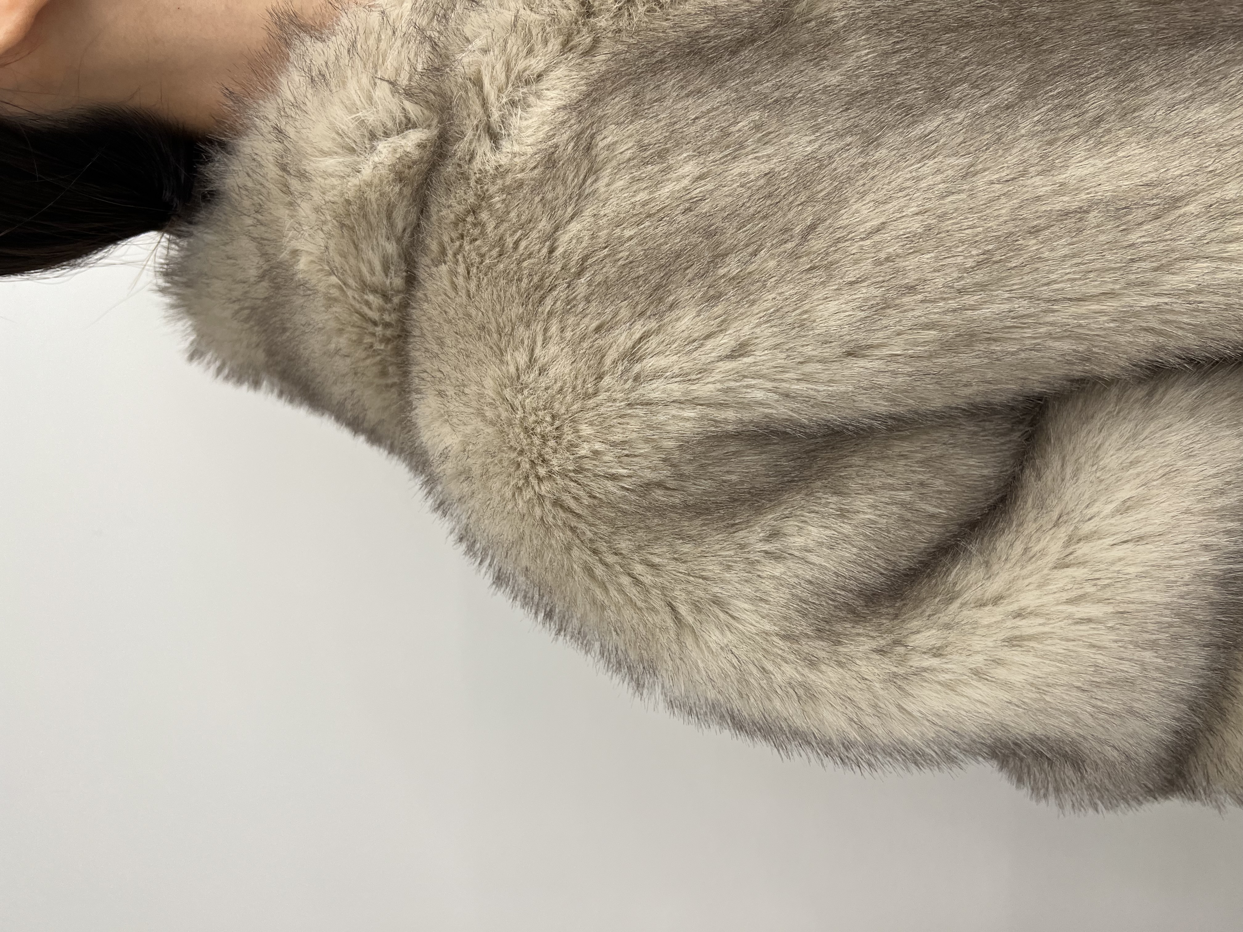 22TH-04】Gradation Fur Foody Jacket | THINK FUR - 地球や環境に